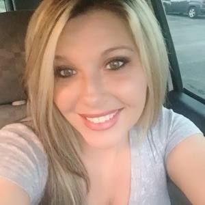 Meet your Posher, Leann